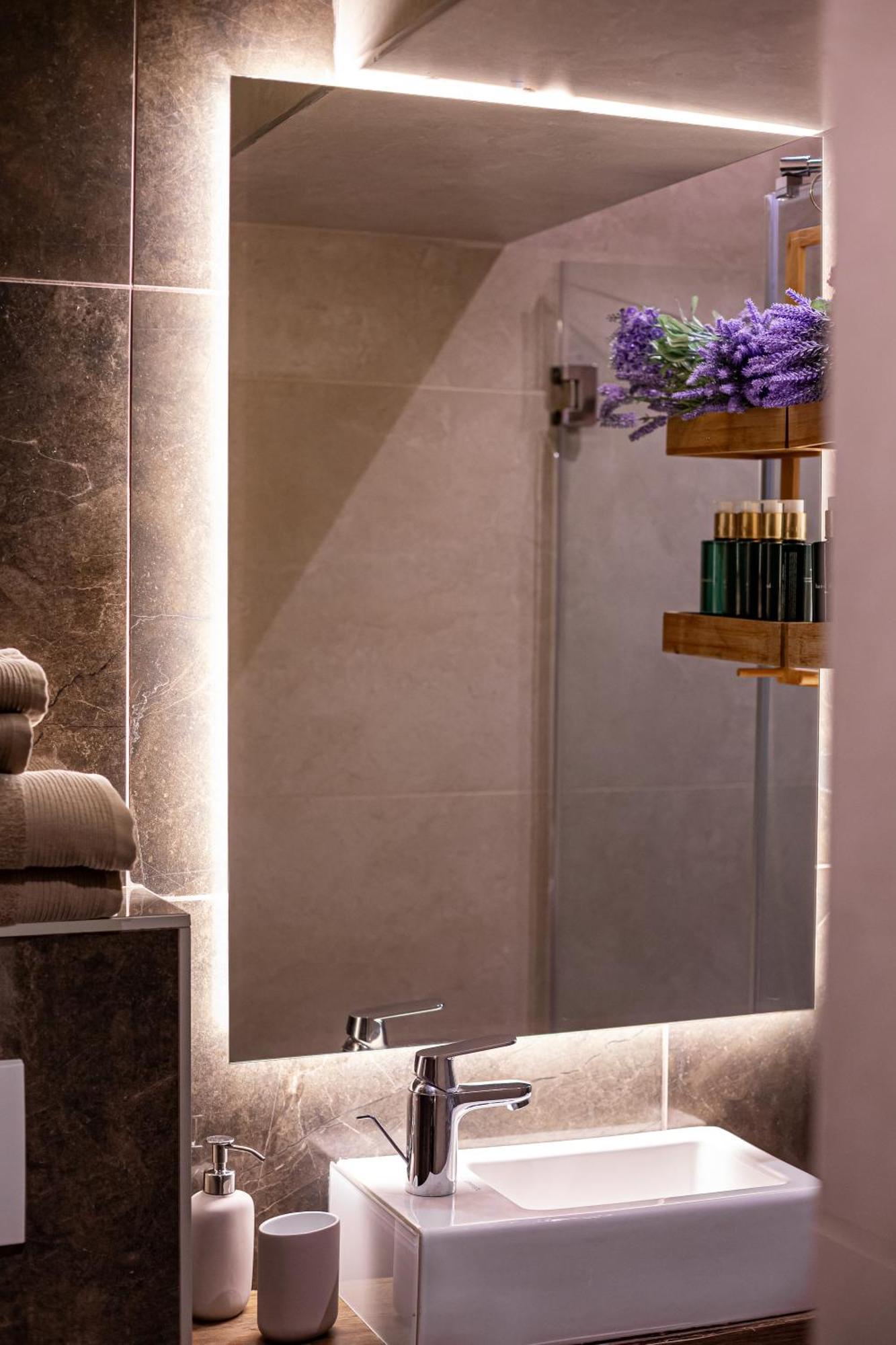 Venus Apartment With Jacuzzi And Sauna - City Center Belgrado Exterior foto